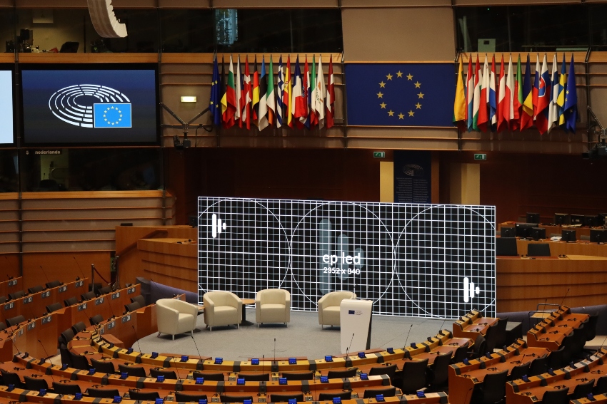 Parlamento Europeu V