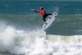 Peniche: Havaiano John John Florence ‘brilha’ nas ondas pesadas de Supertubos para o Mundial de Surf