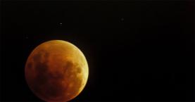 Primeiro eclipse total da Lua de 2025 será na sexta-feira e é visível em Portugal