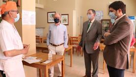 Executivo camarário visitou estabelecimentos comerciais na vila lourinhanense